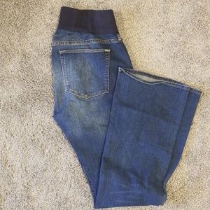 Gap maternity 29/8r sexy boot jeans
